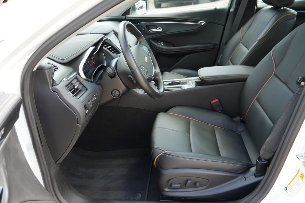 Used 2018 Chevrolet Impala Premier w/ Premier Confidence Package image 8