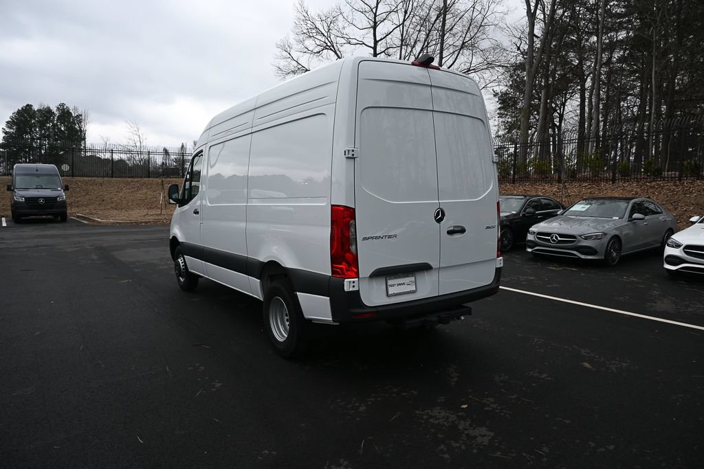 Used 2026 Mercedes-Benz Sprinter 3500 video 3