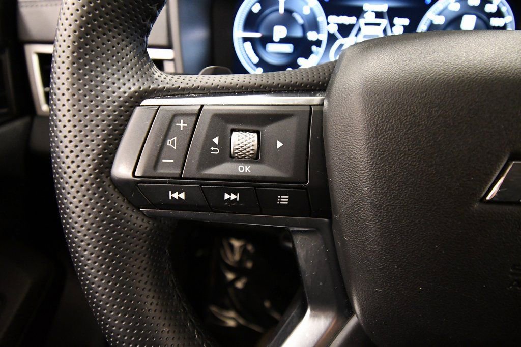 Used 2024 Mitsubishi Outlander SEL image 20