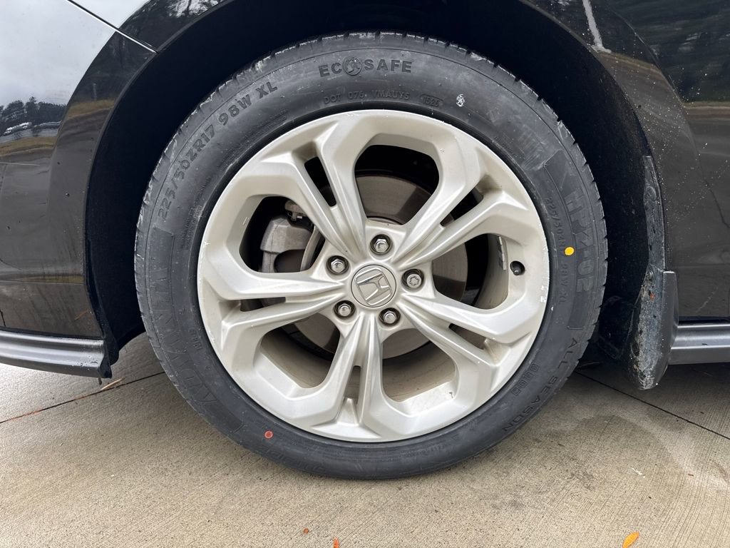 Certified 2023 Honda Accord LX image 11