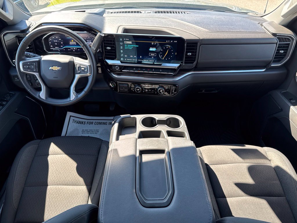 Used 2025 Chevrolet Silverado 1500 LT w/ Z71 Off-Road Package AWD/4WD image 29