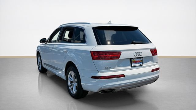 Used 2019 Audi Q7 2.0T Premium w/ Cold Weather Package AWD/4WD image 4