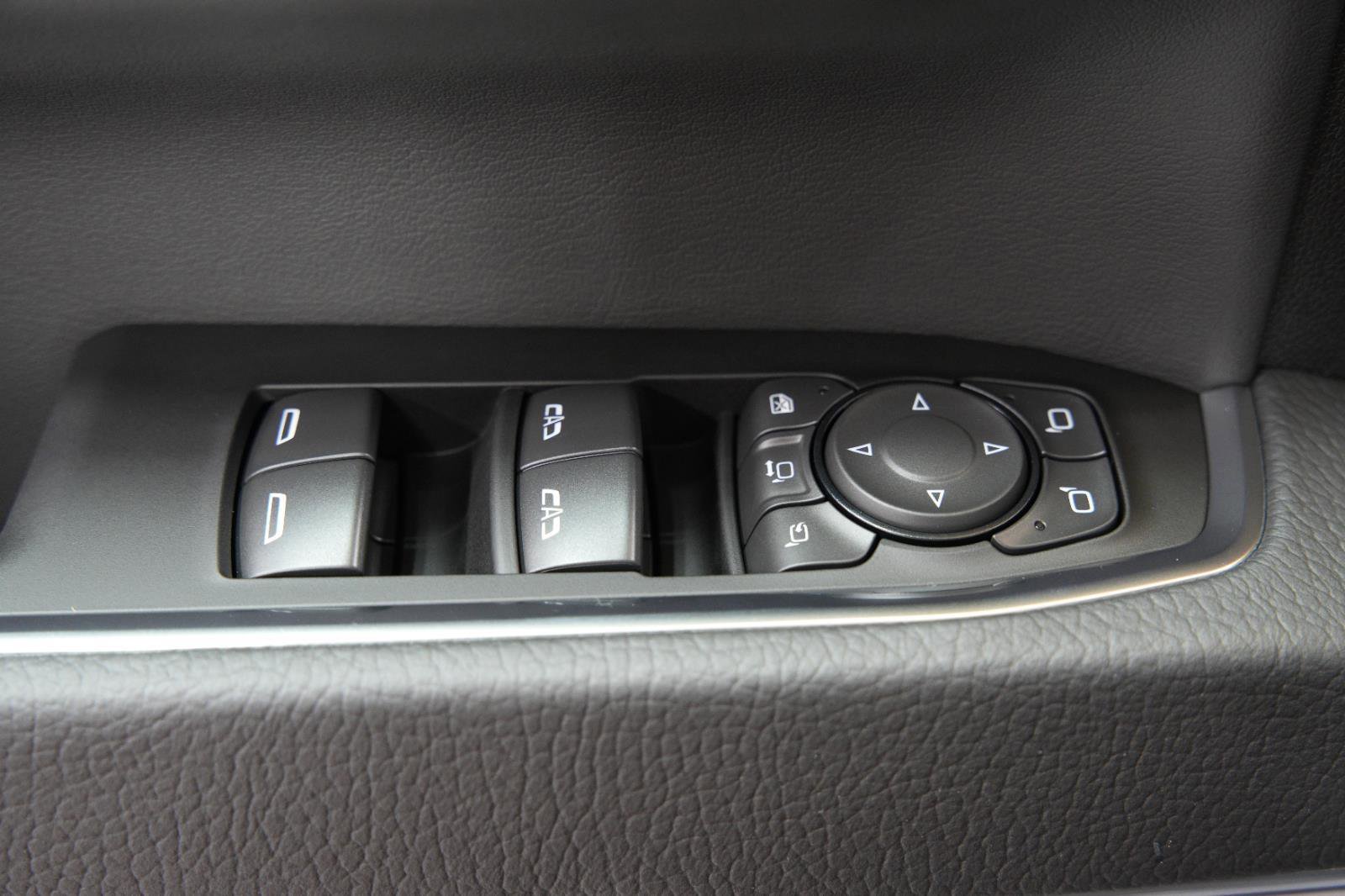 New 2025 GMC Sierra 2500 Denali w/ Denali Reserve Package image 26