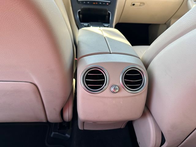 Used 2021 Mercedes-Benz GLC 300 4MATIC w/ Driver Assistance Package image 18