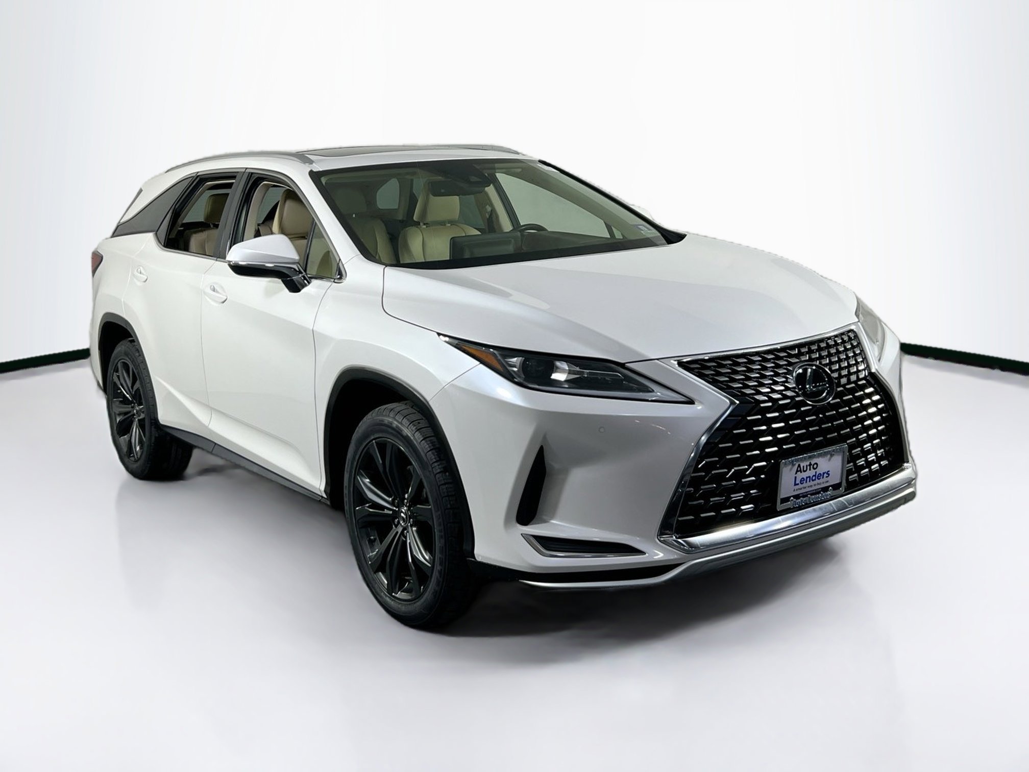Used 2020 Lexus RX 350L Premium w/ Premium Package image 3
