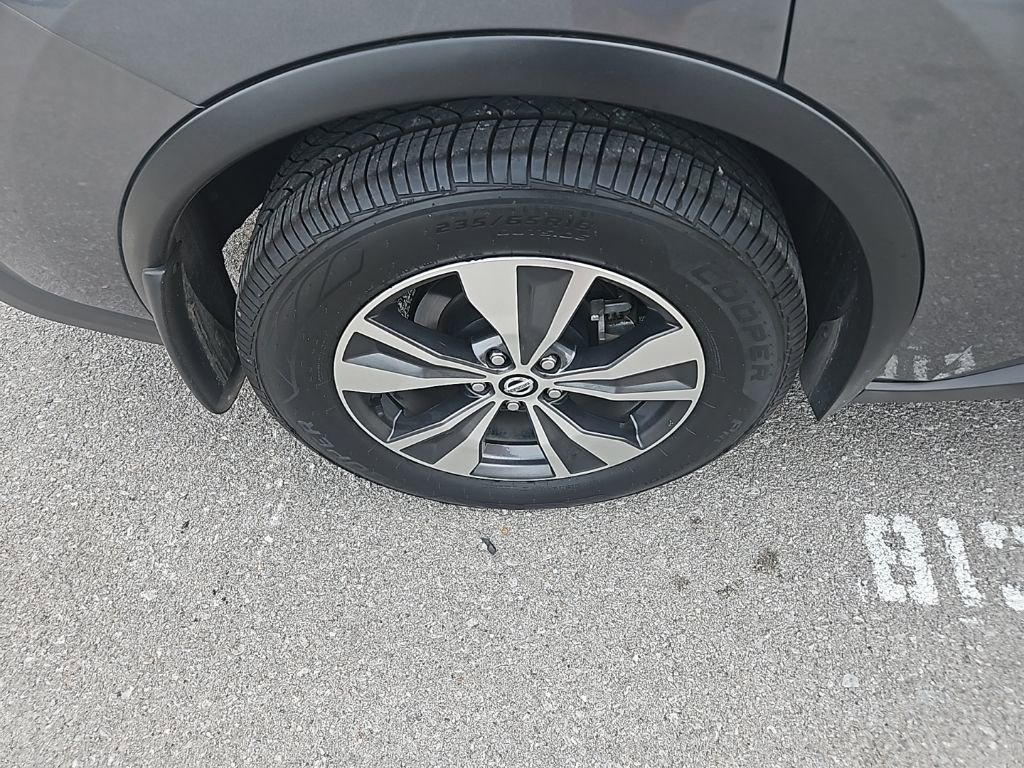 Used 2022 Nissan Murano SV image 11