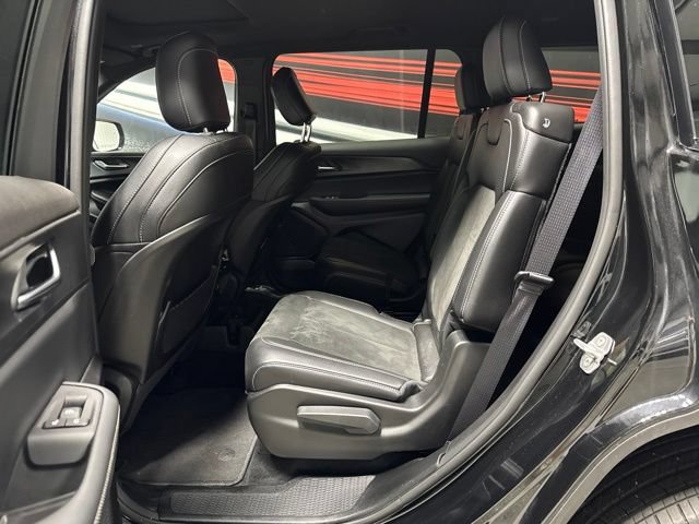 Used 2025 Jeep Grand Cherokee L Altitude AWD/4WD image 13