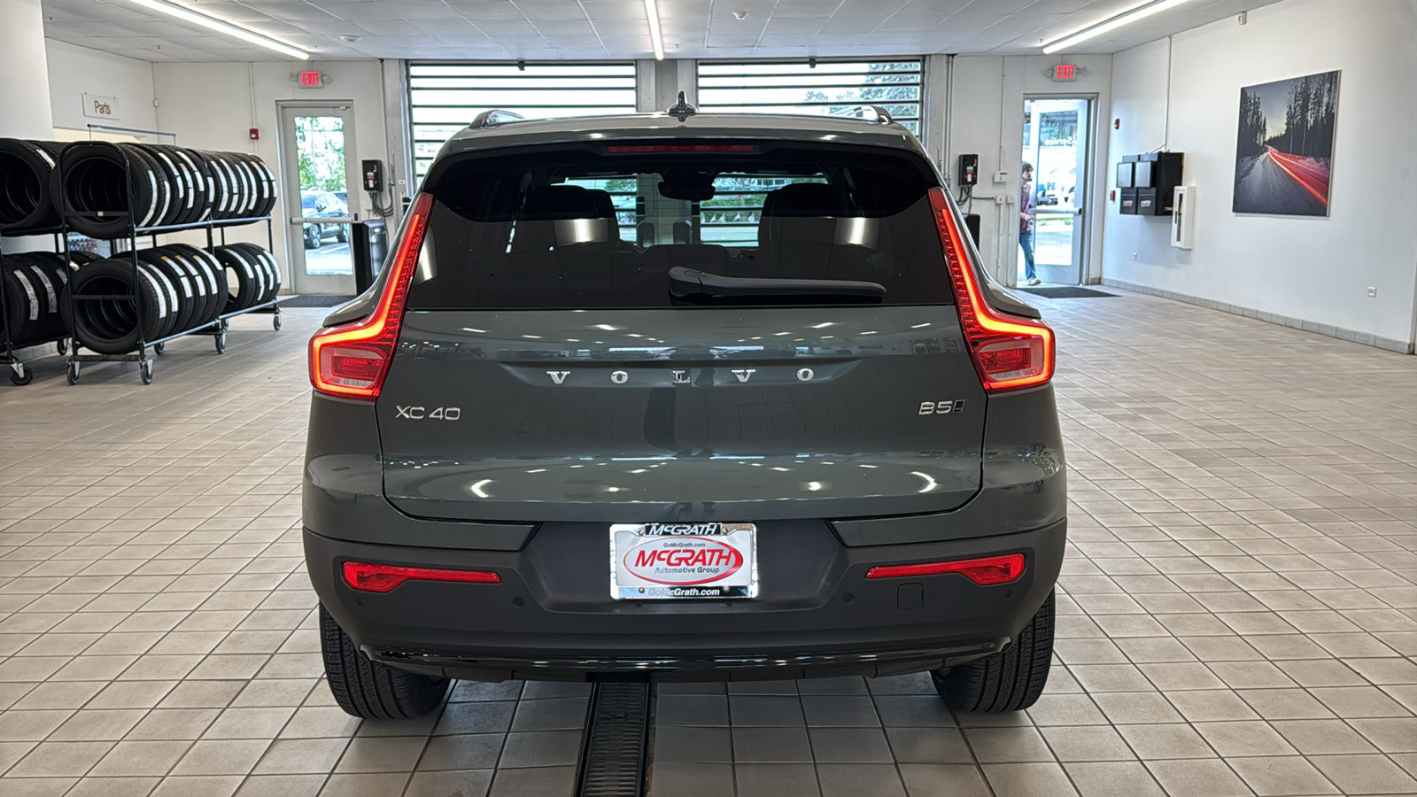 New 2026 Volvo XC40 B5 Ultra w/ Climate Package AWD/4WD image 6