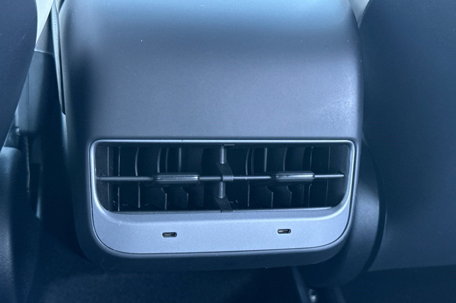 Used 2022 Tesla Model Y Performance image 16