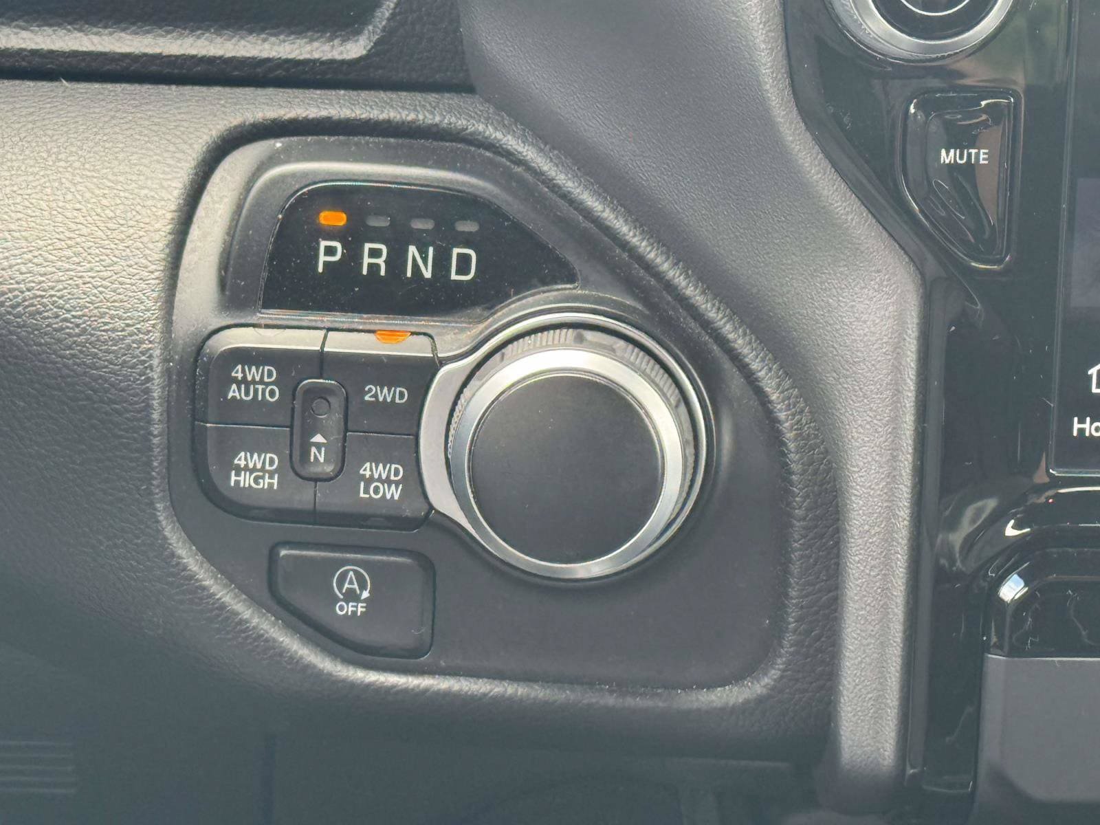 Used 2024 RAM 1500 Big Horn AWD/4WD image 27
