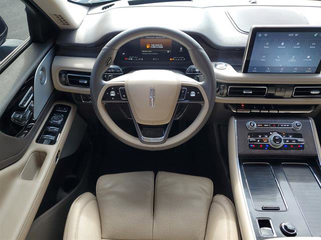 Used 2022 Lincoln Aviator Reserve w/ Equipment Group 201A image 33