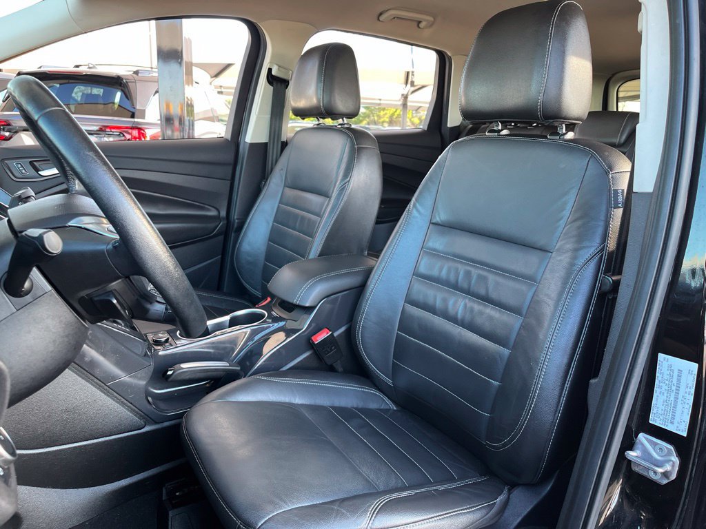Used 2016 Ford Escape Titanium AWD/4WD image 30