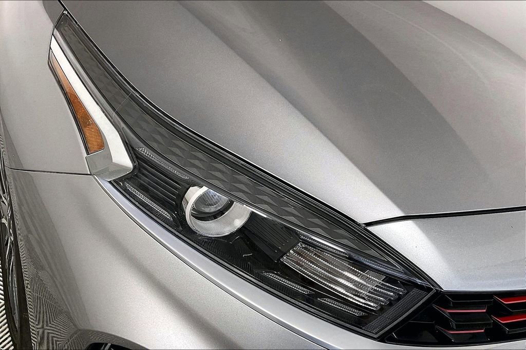 Used 2023 Kia Forte GT-Line w/ GT-Line Premium Package image 27