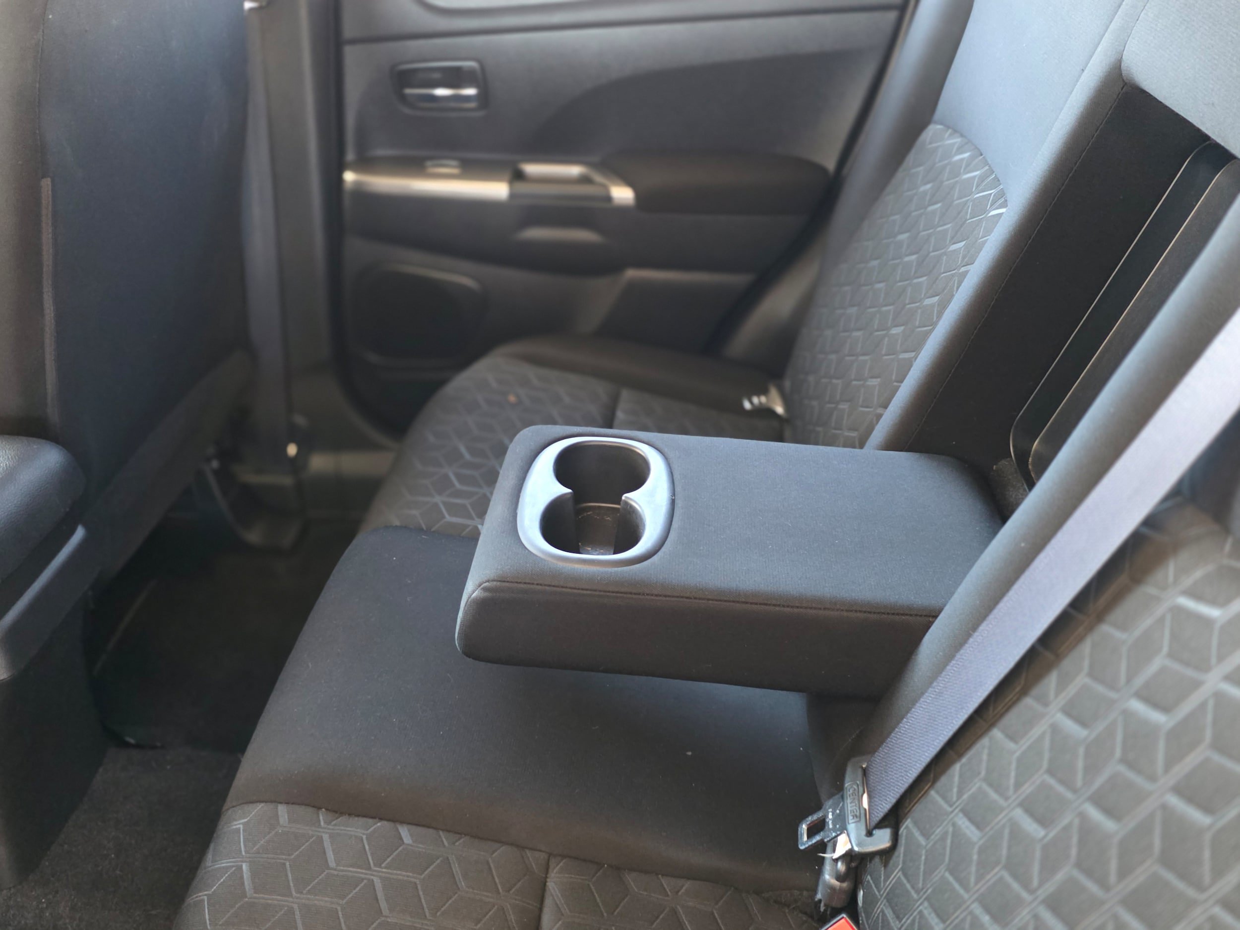 Used 2020 Mitsubishi Outlander Sport SE AWD/4WD image 21