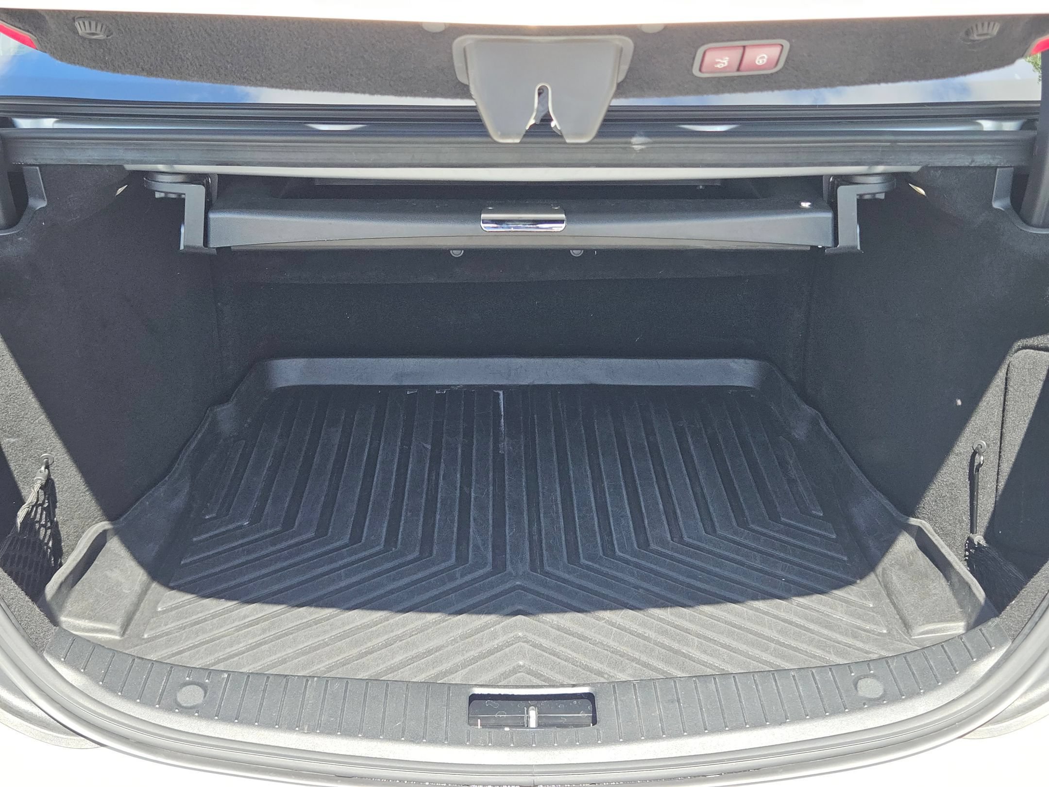 Used 2019 Mercedes-Benz S 450 Sedan image 24