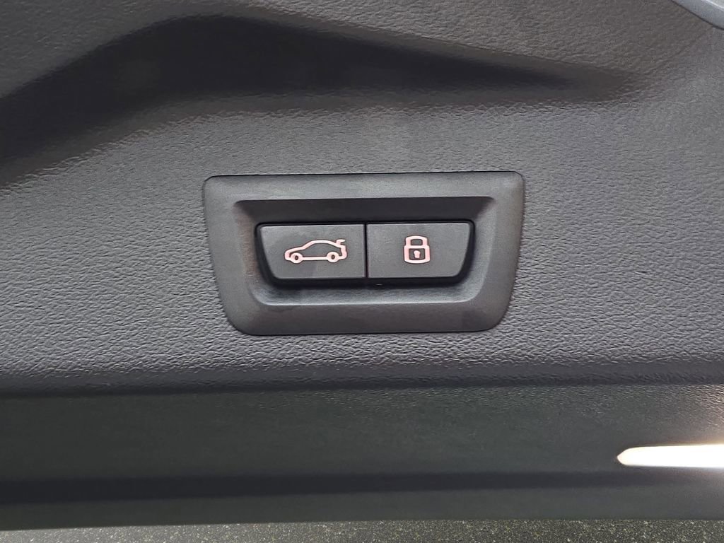 Used 2024 BMW X5 xDrive50e w/ M Sport Package image 16