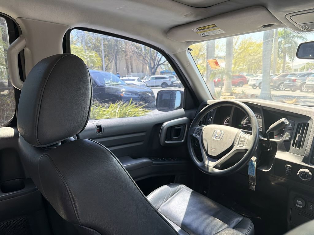 Used 2014 Honda Ridgeline RTL image 17