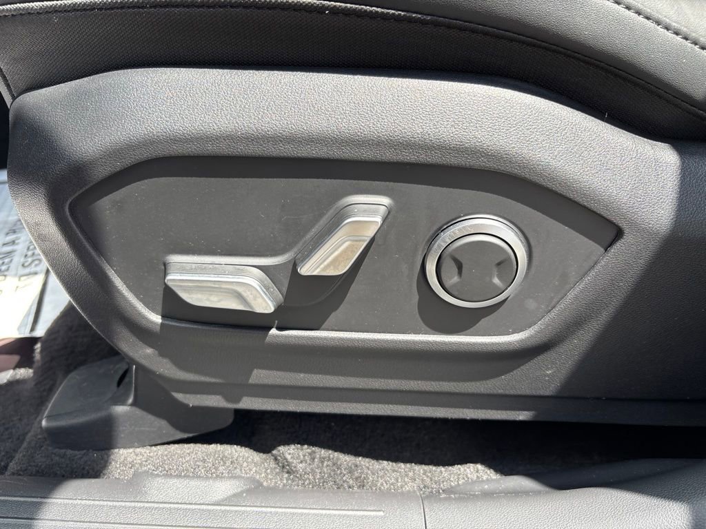 Certified 2025 Hyundai Santa Fe XRT AWD/4WD image 15