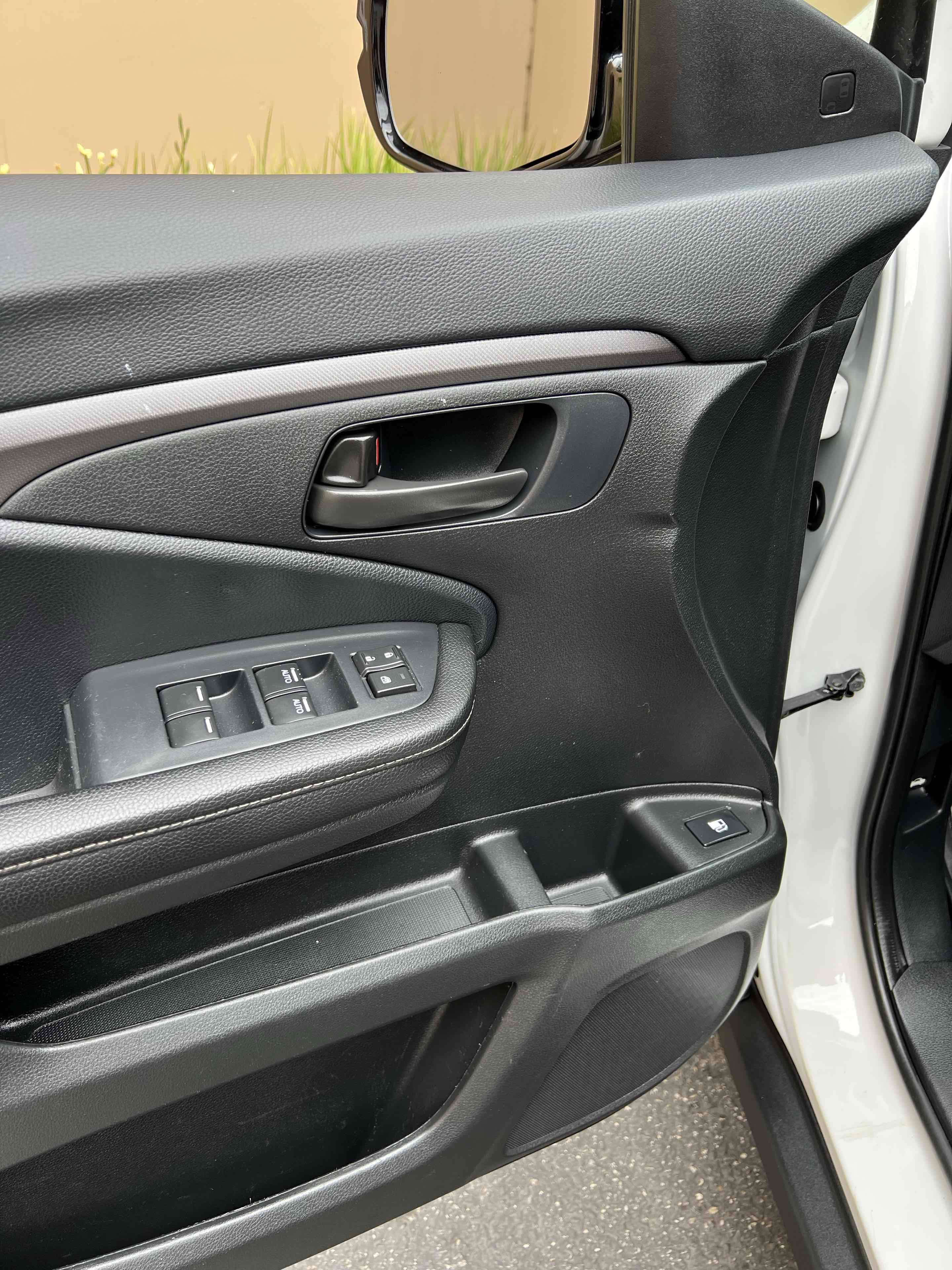 Used 2025 Honda Ridgeline Sport image 55