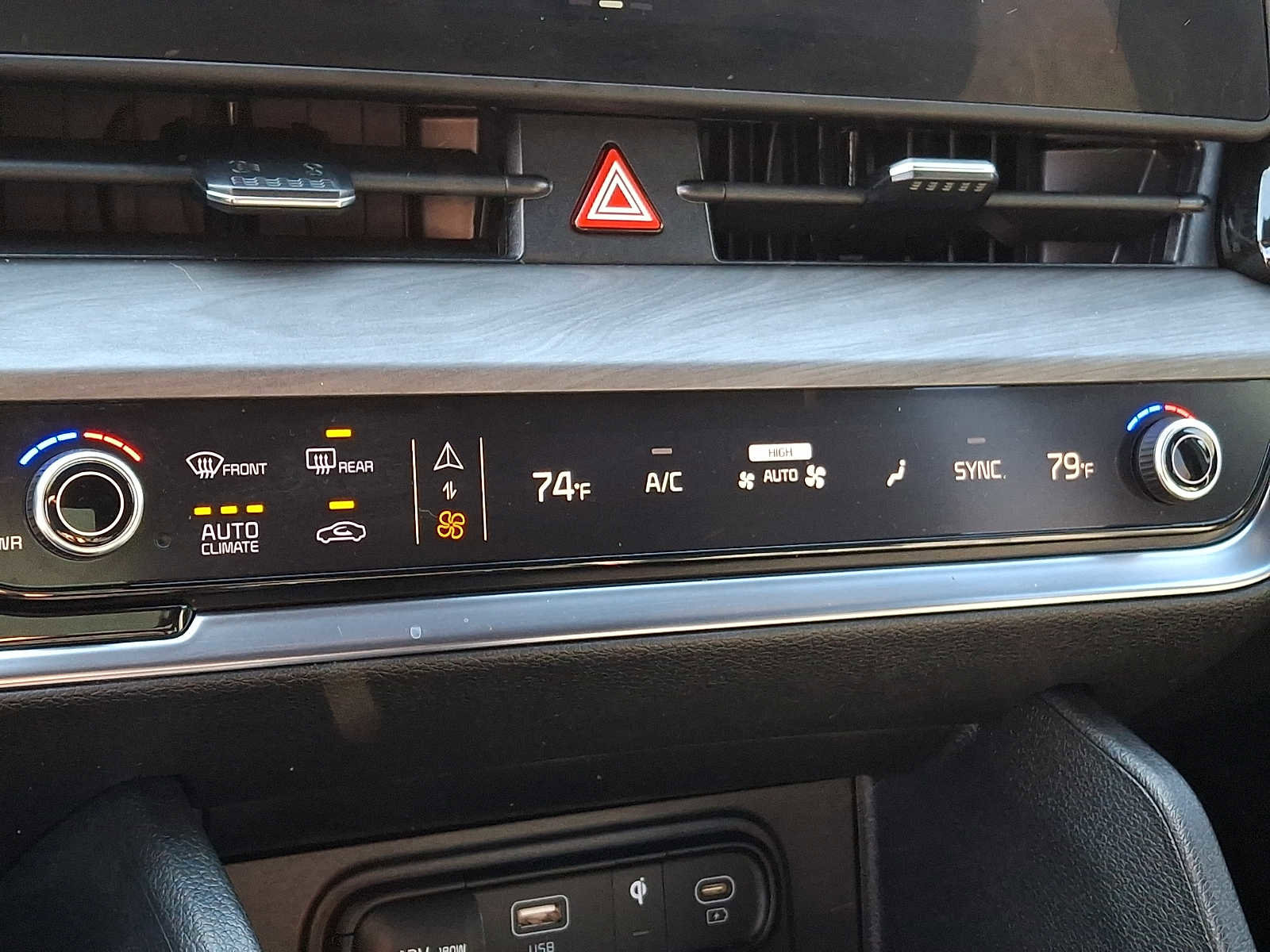 Used 2023 Kia Sportage X-Line AWD/4WD image 13