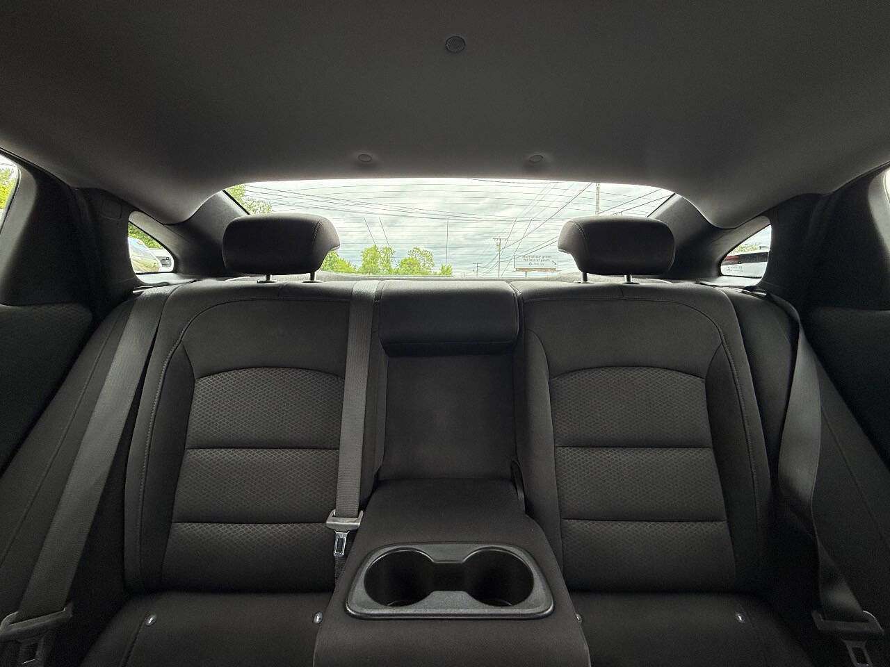 Used 2020 Chevrolet Malibu LT image 30