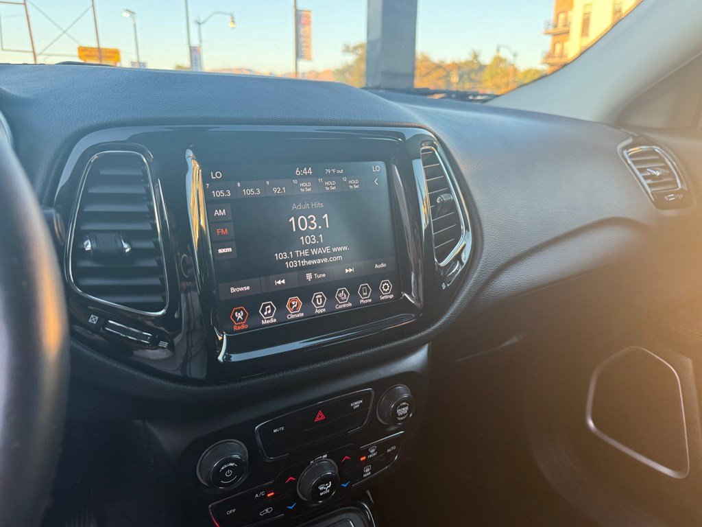 Used 2017 Jeep Compass Limited image 24