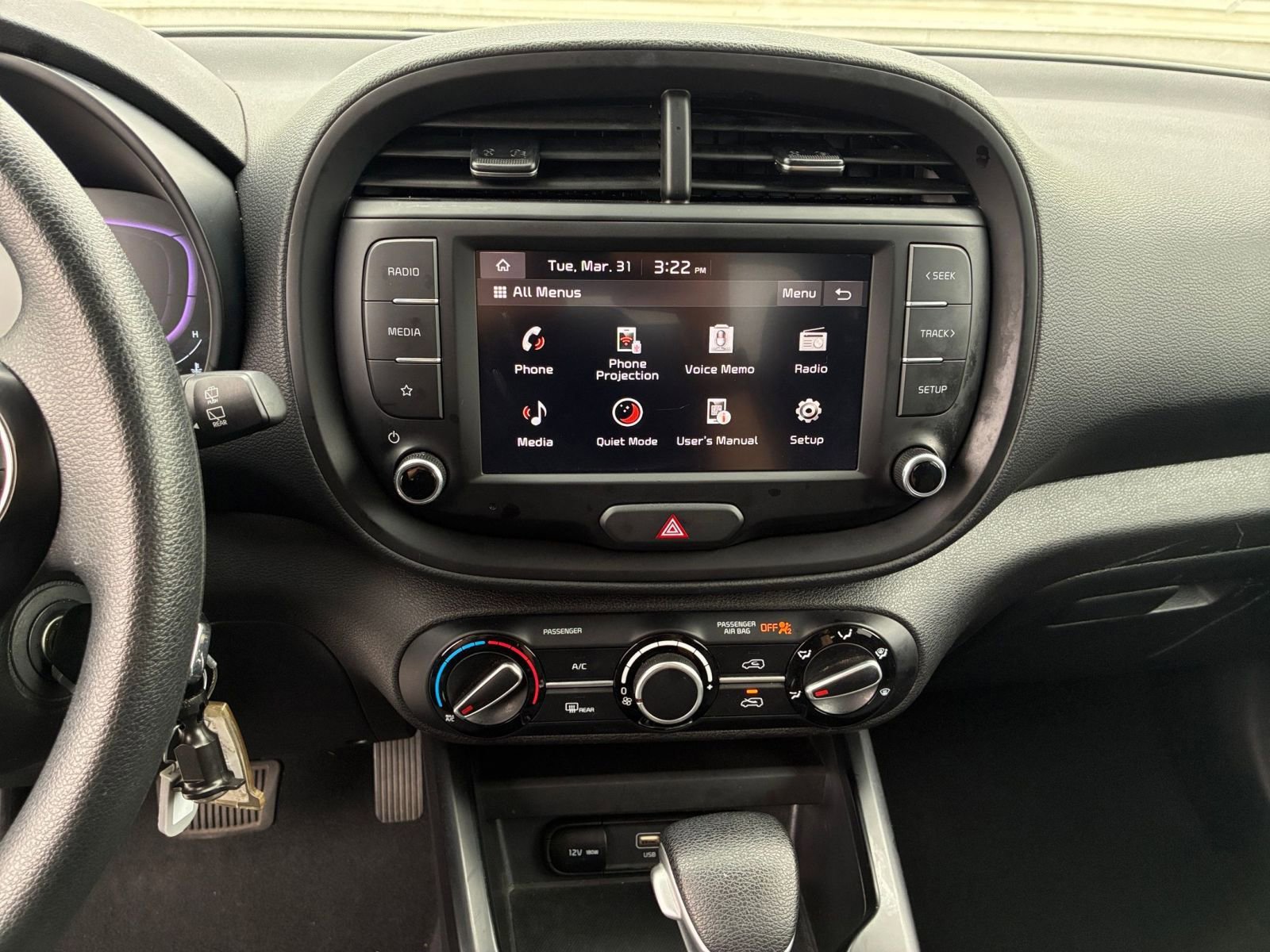 Used 2025 Kia Soul LX w/ LX Technology Package image 17