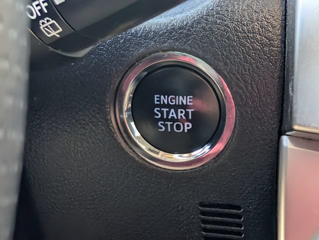 Used 2022 Toyota 4Runner Limited AWD/4WD image 21