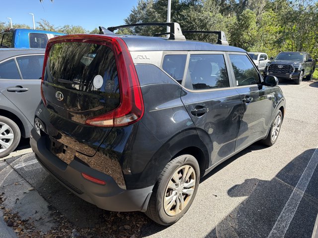 Used 2020 Kia Soul LX FWD image 2