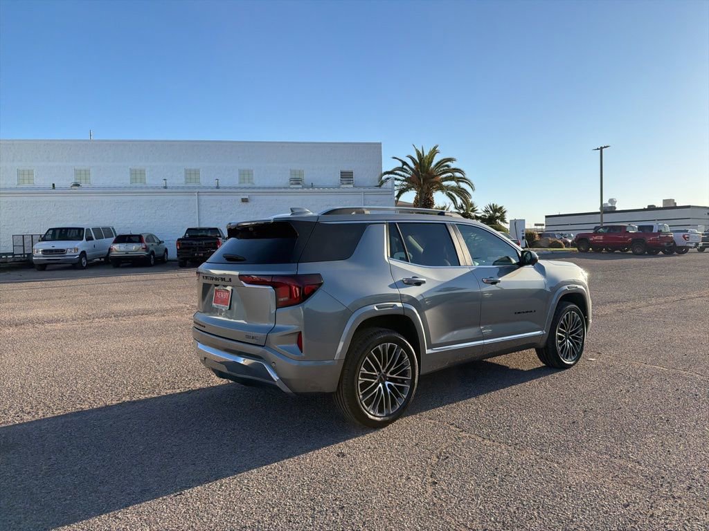 New 2026 GMC Terrain Denali w/ LPO, Black Badging Package AWD/4WD image 5