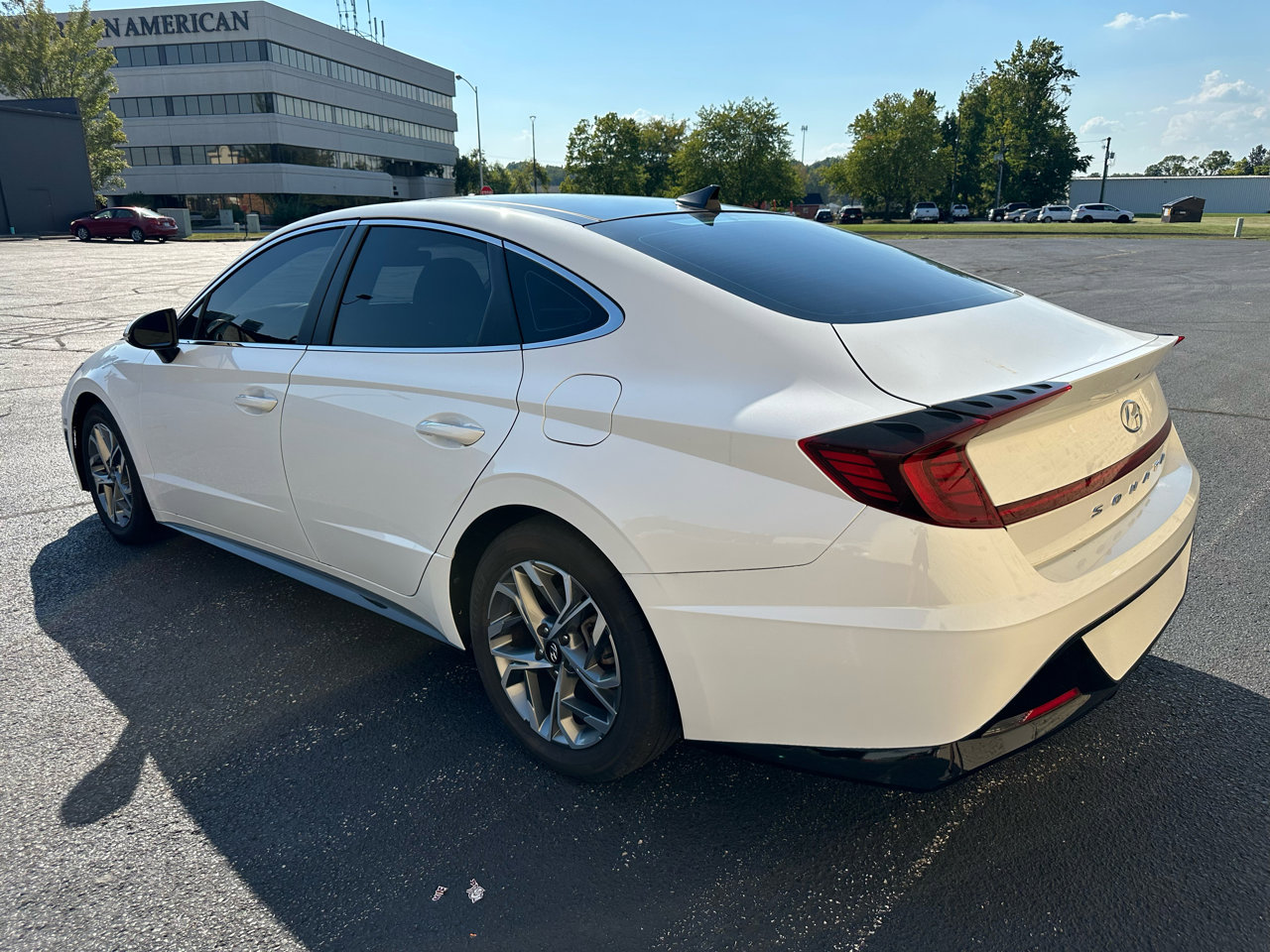 Used 2022 Hyundai Sonata SEL w/ Convenience Package image 3