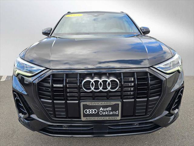 Used 2025 Audi Q3 2.0T Premium w/ Black Optic Sport Package AWD/4WD image 8