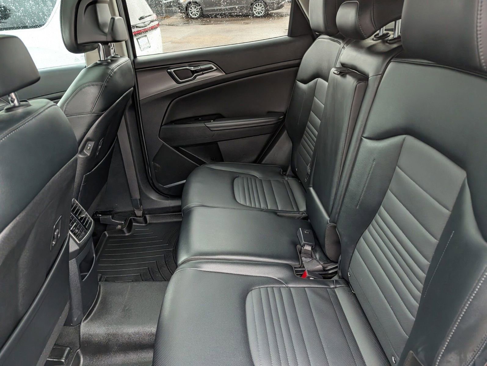 Used 2023 Kia Sportage SX image 21