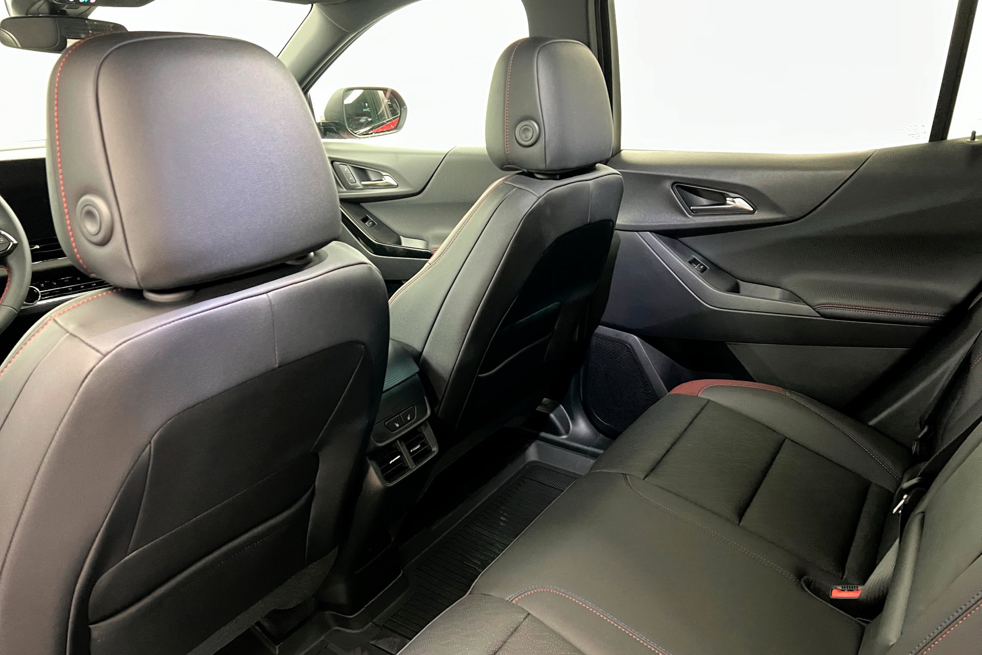 New 2026 Chevrolet Equinox RS w/ Convenience Package III image 20