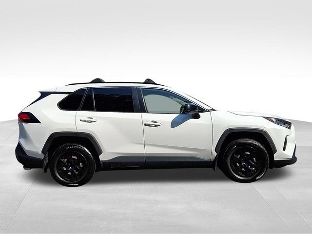 Used 2020 Toyota RAV4 LE w/ Carpet Mat Package FWD image 7