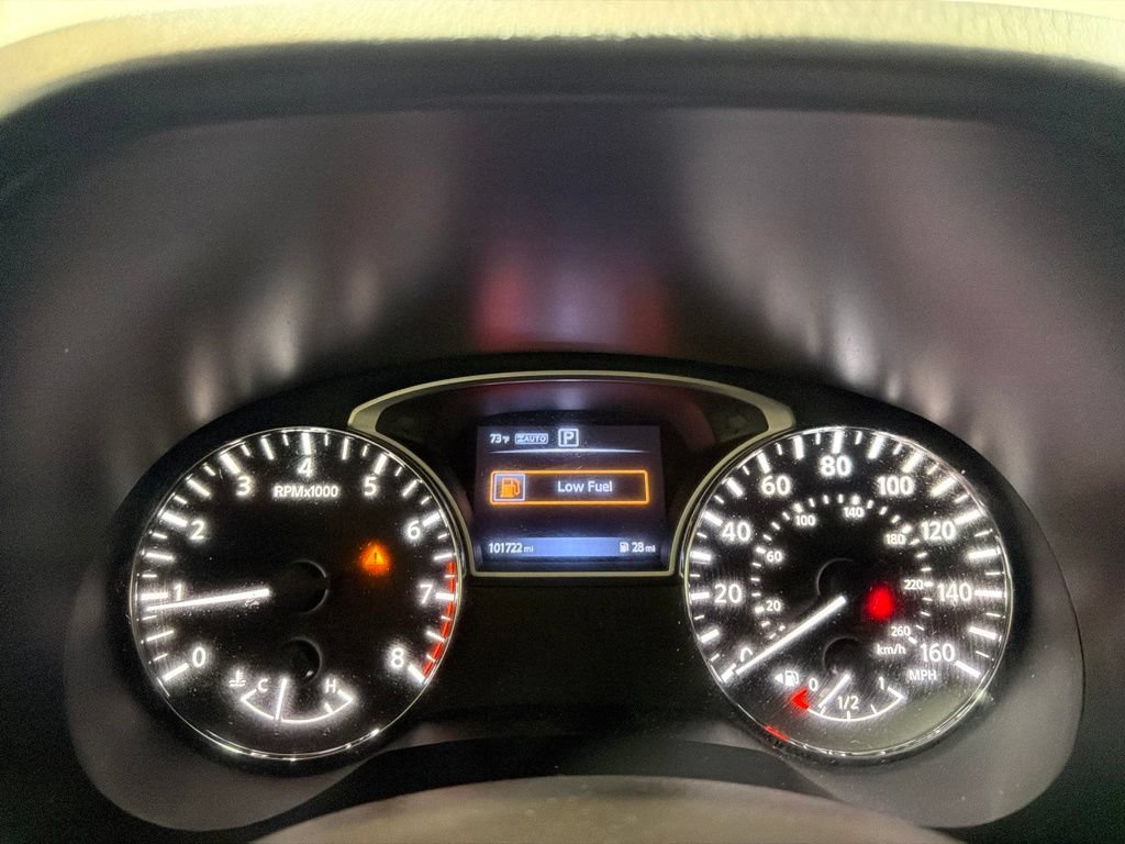 Used 2017 Nissan Pathfinder S AWD/4WD image 29