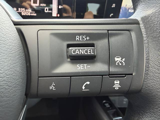 Certified 2025 Nissan Kicks SV w/ Charging Package FWD image 15