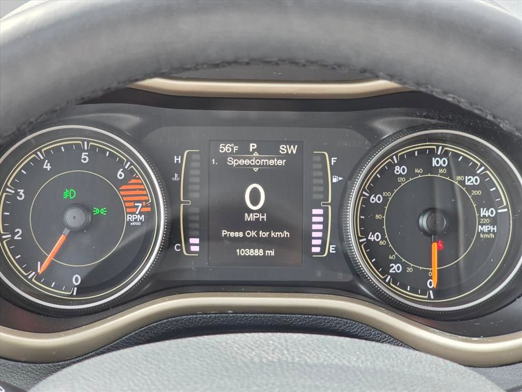 Used 2018 Jeep Cherokee Latitude w/ Altitude Package image 7