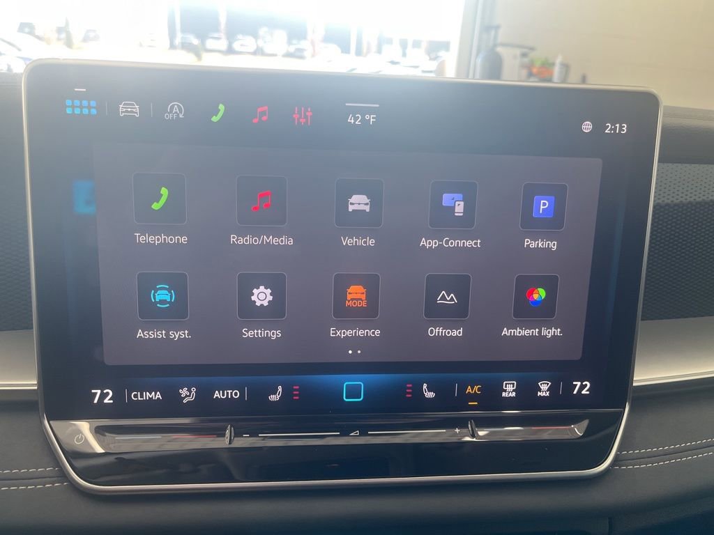 New 2026 Volkswagen Tiguan SE AWD/4WD image 24