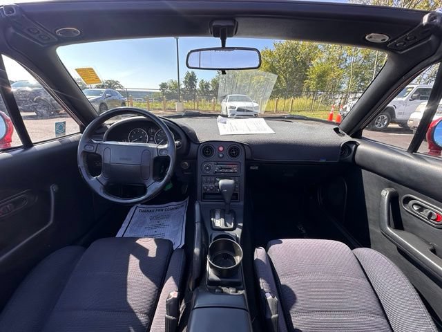 Used 1990 MAZDA MX-5 Miata RWD image 2