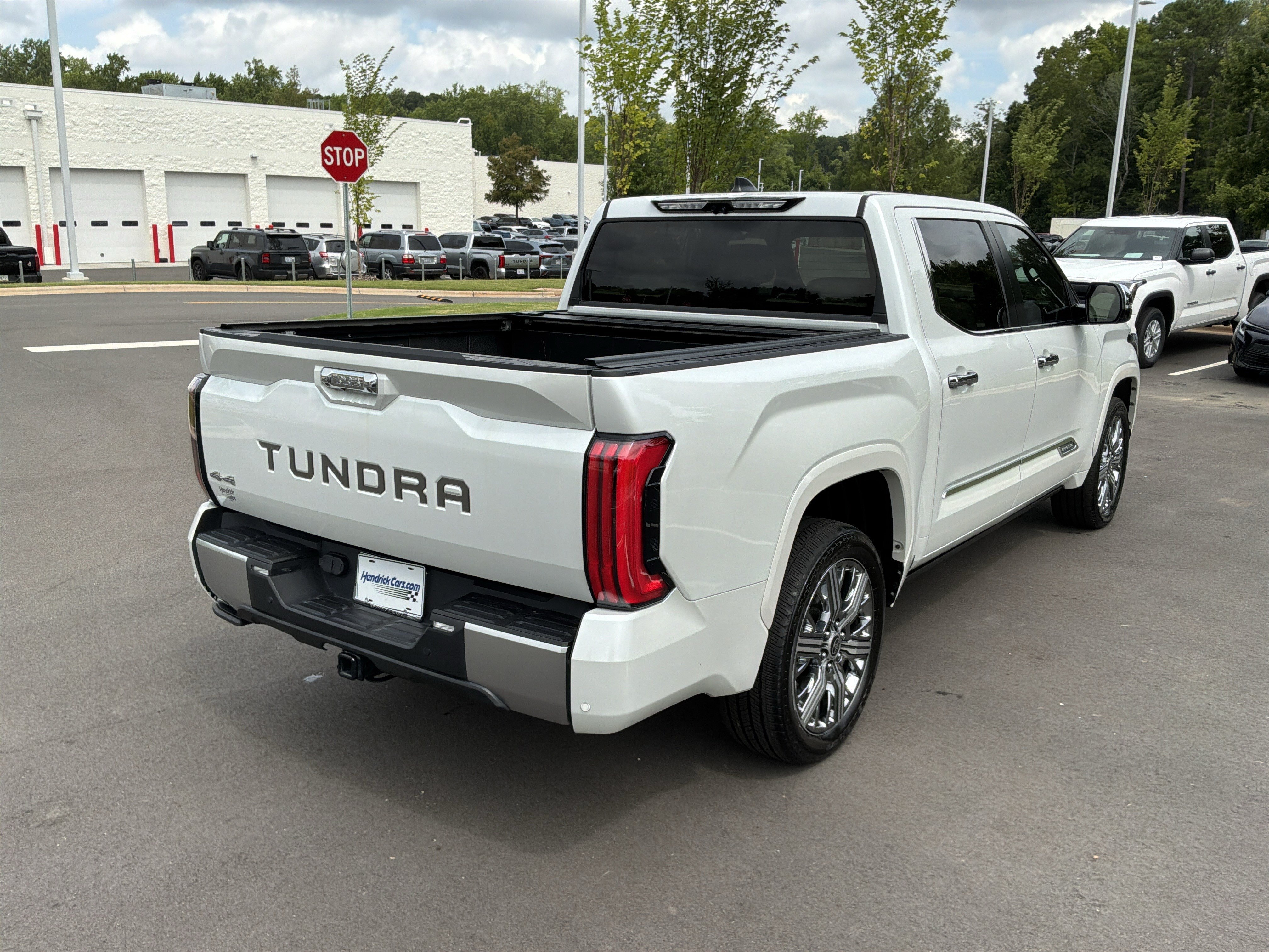 Used 2024 Toyota Tundra Capstone AWD/4WD image 10