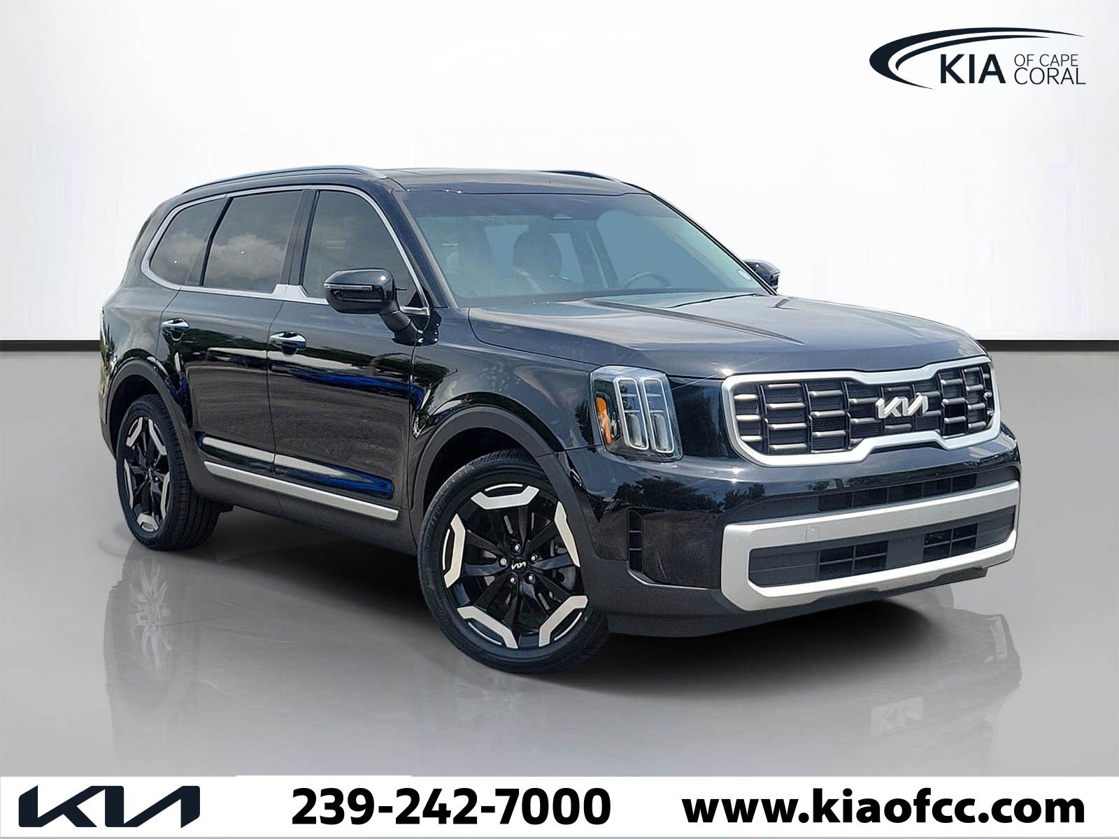Certified 2024 Kia Telluride S w/ S Sunroof Package AWD/4WD image 1