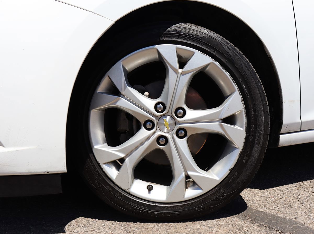 Used 2016 Chevrolet Cruze Premier FWD image 5