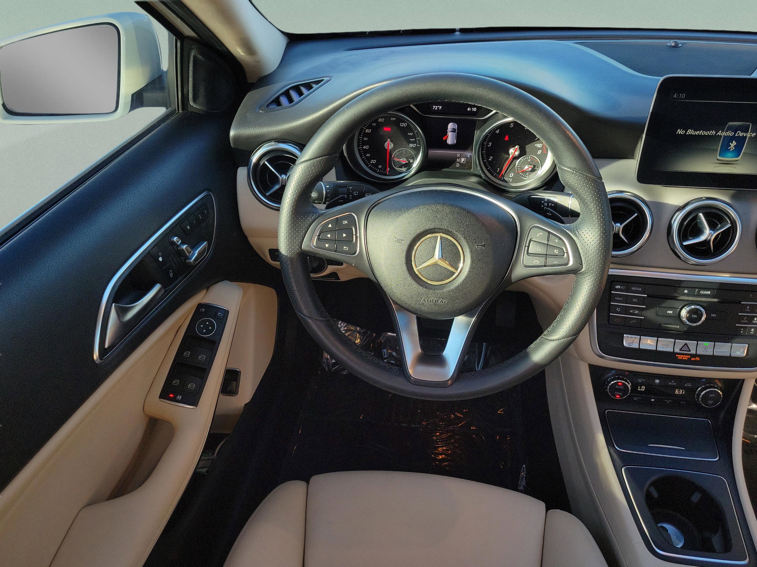 Certified 2018 Mercedes-Benz GLA 250 image 11