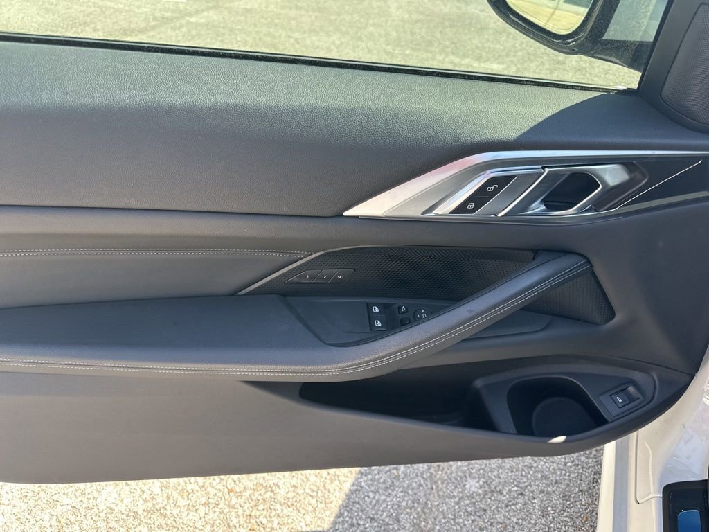 Used 2022 BMW 430i Coupe w/ M Sport Package image 10