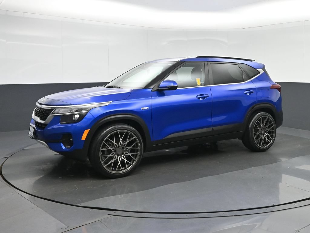 Used 2021 Kia Seltos S AWD/4WD image 3