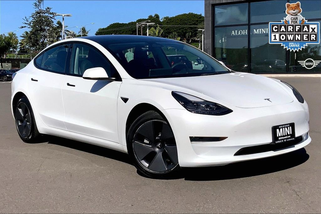 Used 2023 Tesla Model 3 Standard Range image 30