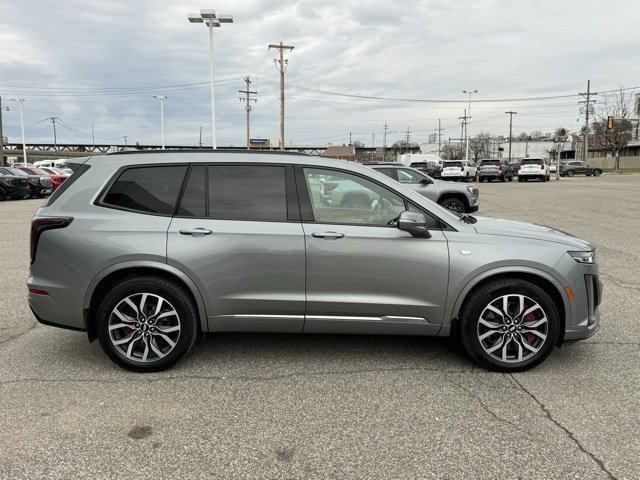 Used 2024 Cadillac XT6 Sport image 6