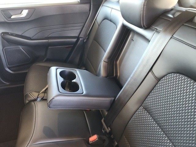 New 2025 Ford Escape SE image 27