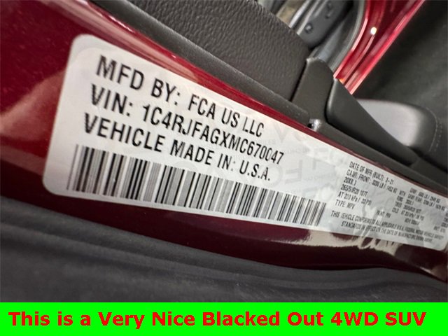 Used 2021 Jeep Grand Cherokee Laredo X image 27